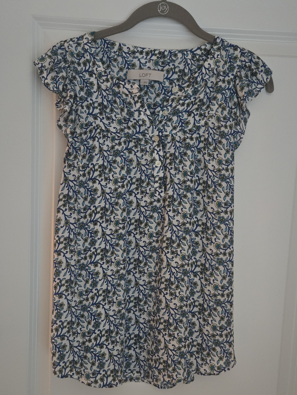 Loft Flutter Sleeve Top - Multi